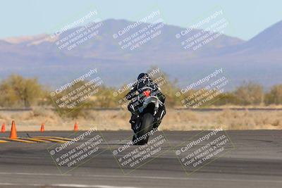 media/Jan-22-2023-CVMA (Sun) [[66d43cdebf]]/Race 11 Stock 1000 Shootout/